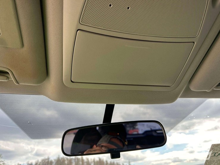 2017-nissan-rogue-image-18