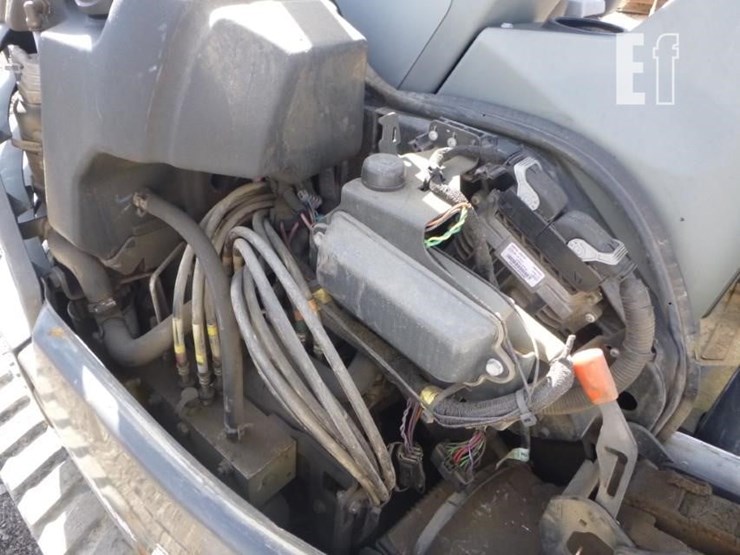 2019-bobcat-e35-image-46