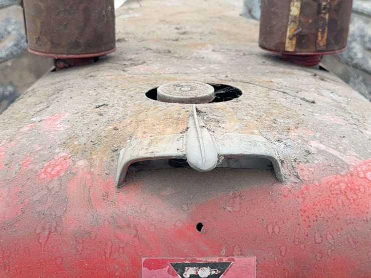 massey-ferguson-98-image-39