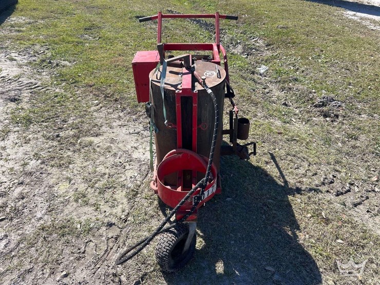 line-striping-machine-image-12