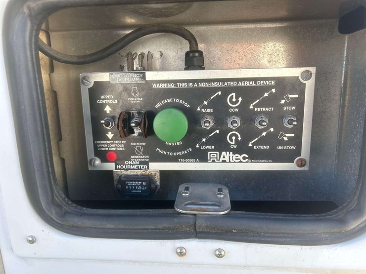 2008-altec-at200a-image-15