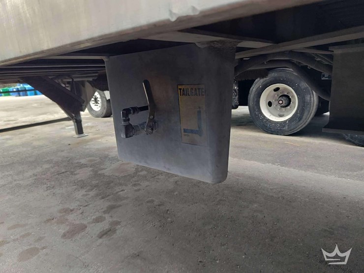 2023-titan-trailer-image-11