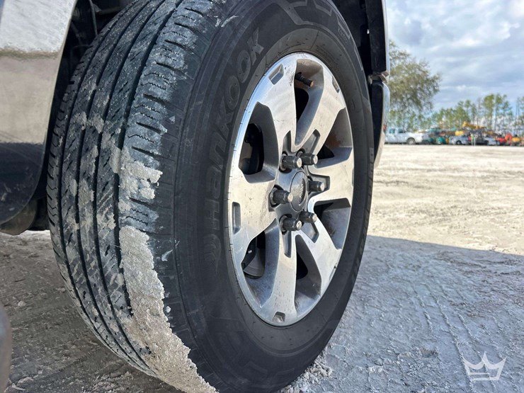 2010-ford-f150-image-26