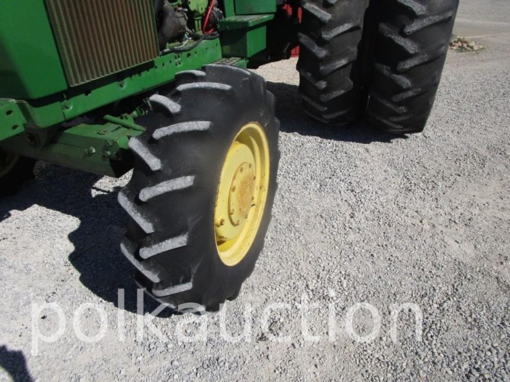 1981-john-deere-4440-image-12