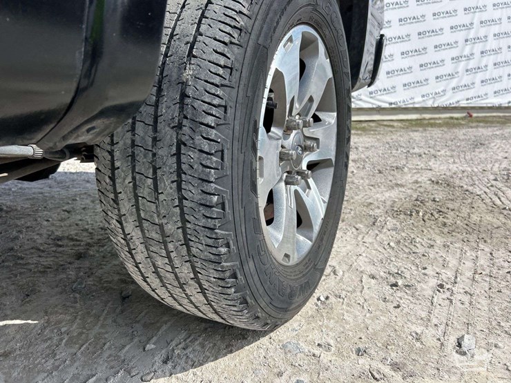 2010-ford-f150-image-25