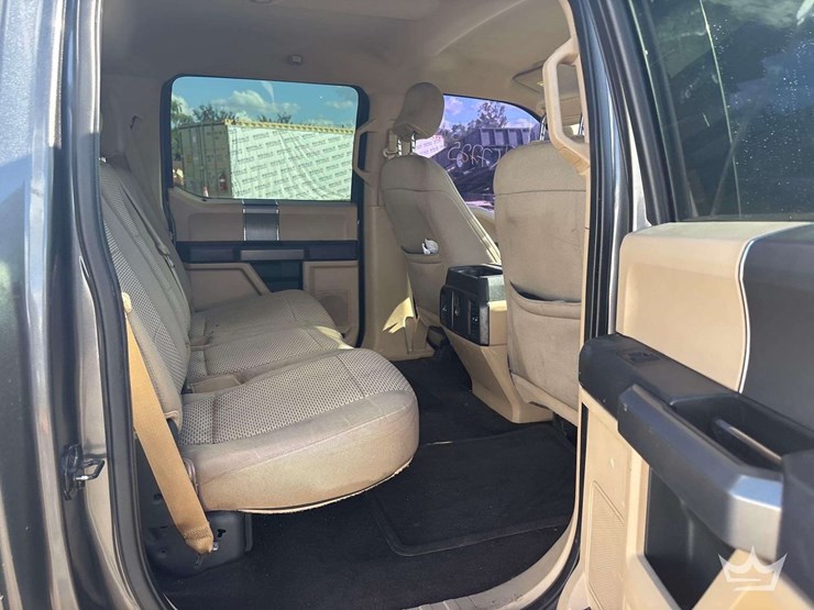 2015-ford-f150-image-22