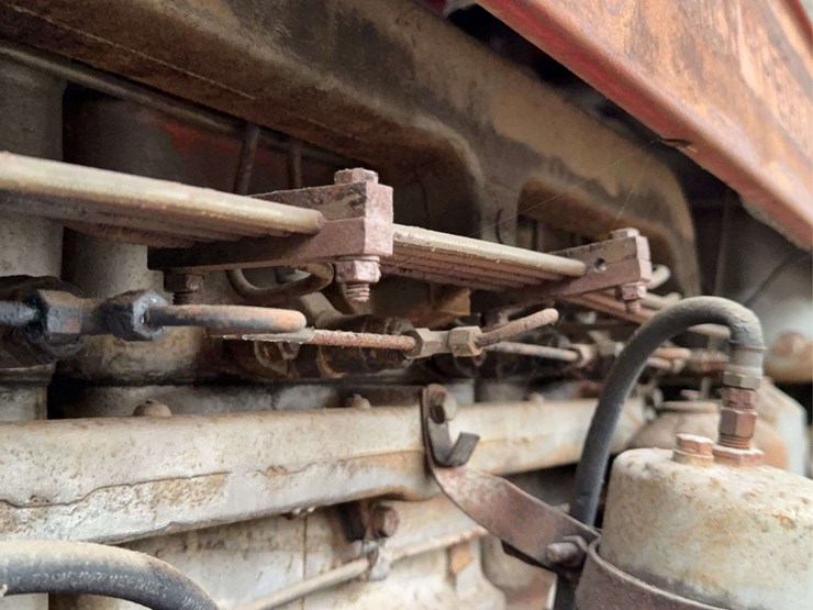 massey-ferguson-95-image-25