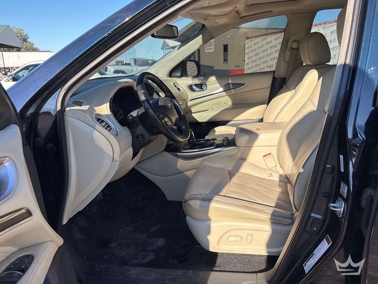 2018-infiniti-qx60-awd-suv-image-12