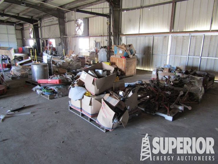 (4-84)-large-lot-consisting-of-various-truck-par...-image-3