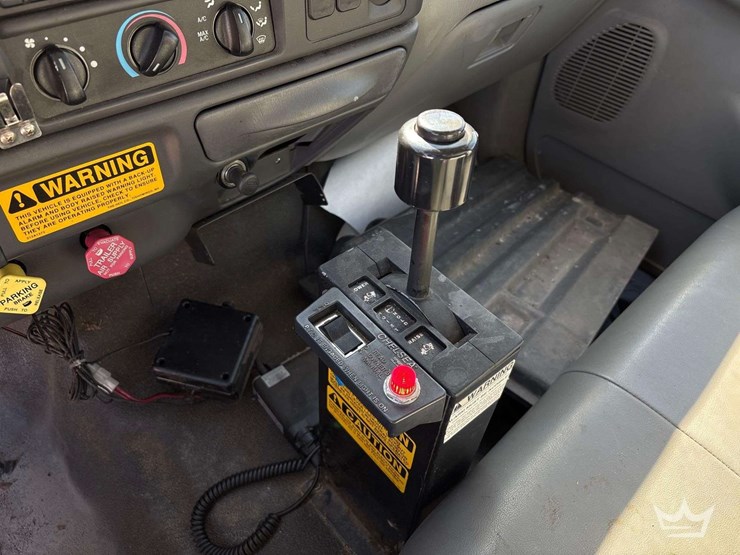 2006-ford-f650-image-26