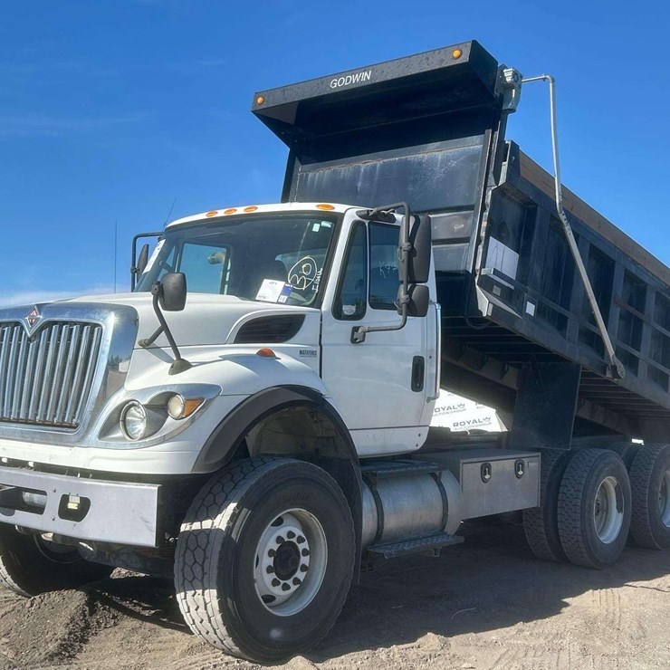 2015 INTERNATIONAL WORKSTAR 7500