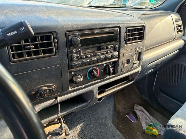 2000-ford-f350-image-14