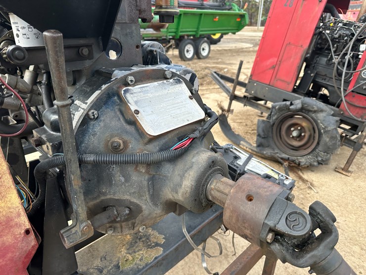 #38428-•-case-4391-4cyl-power-unit-image-15