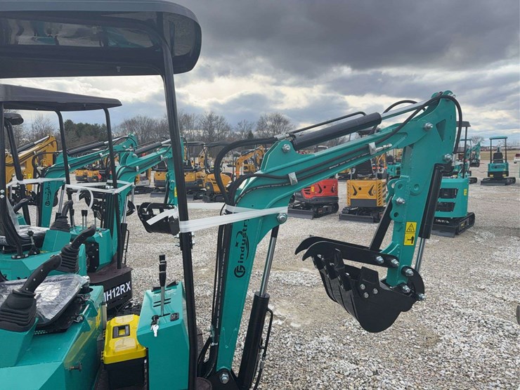 2026-cfg-industry-mh12rx-image-4