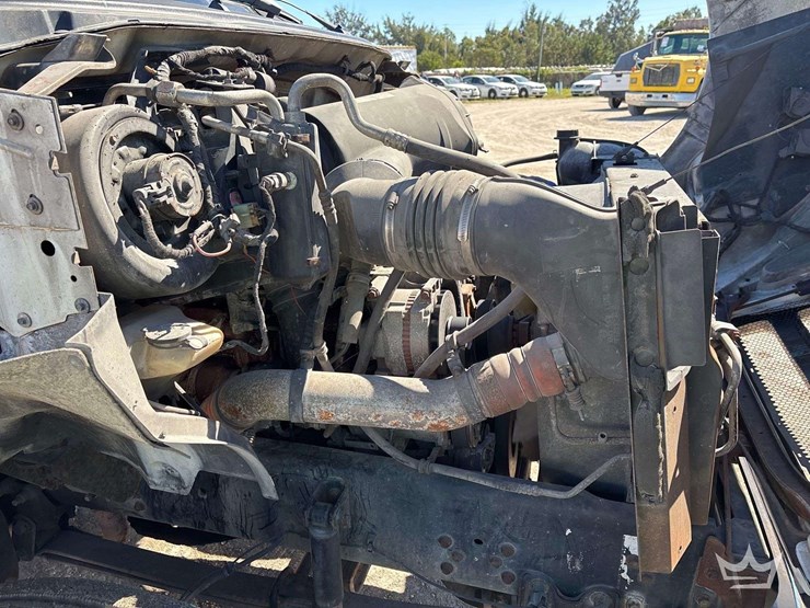 2006-ford-f650-image-8