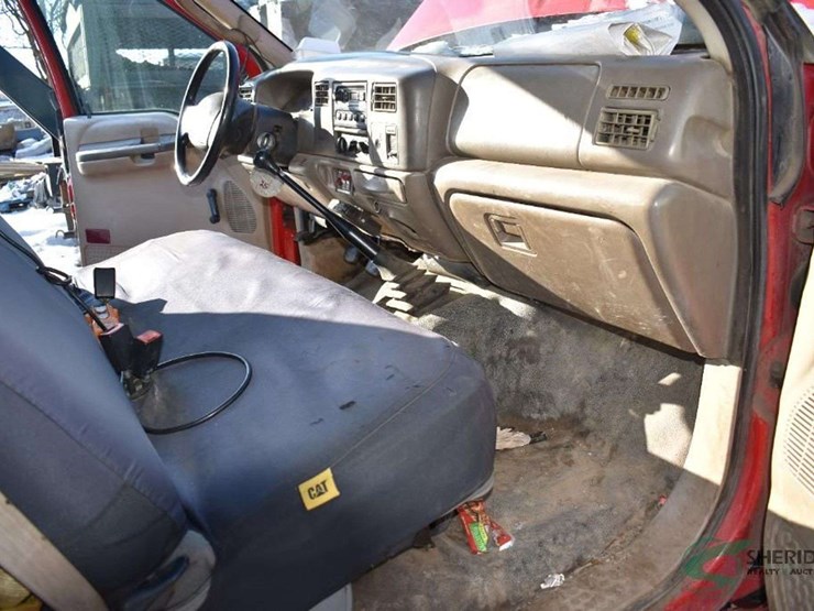 2003-ford-f550-image-18