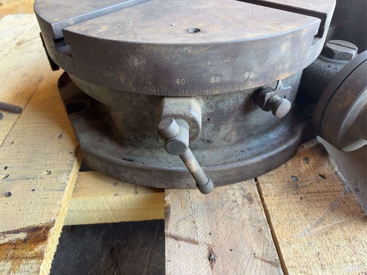 troyke-12”-horizontal/vertical-rotary-table-image-6