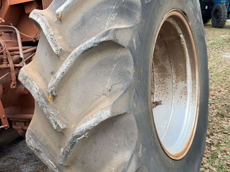 minneapolis-moline-g706-image-48