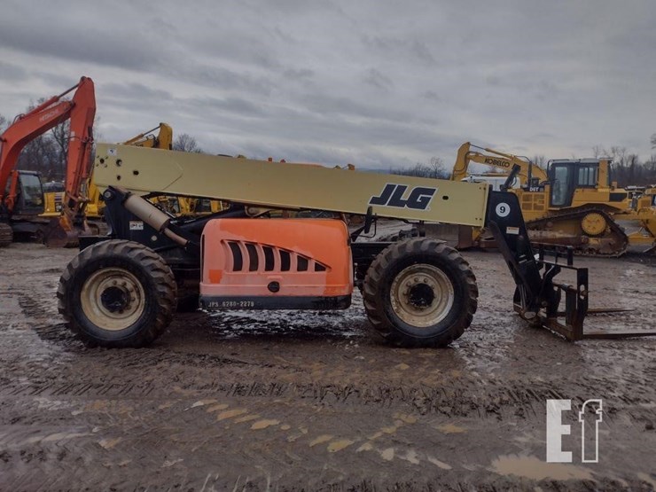 2005-jlg-g9-43a-image-3