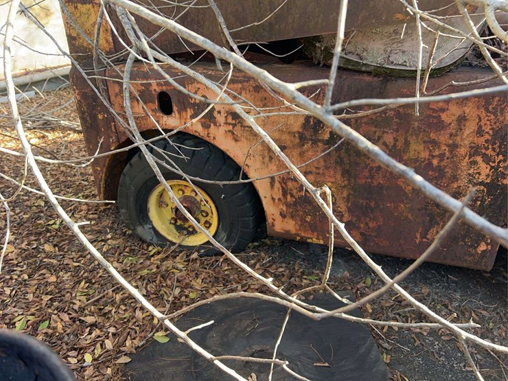 minneapolis-moline-forklift-image-15