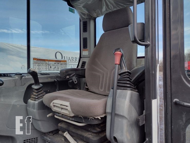 2014-bobcat-e85-image-15