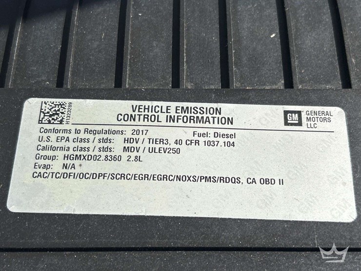 2017-chevrolet-express-2500-image-10