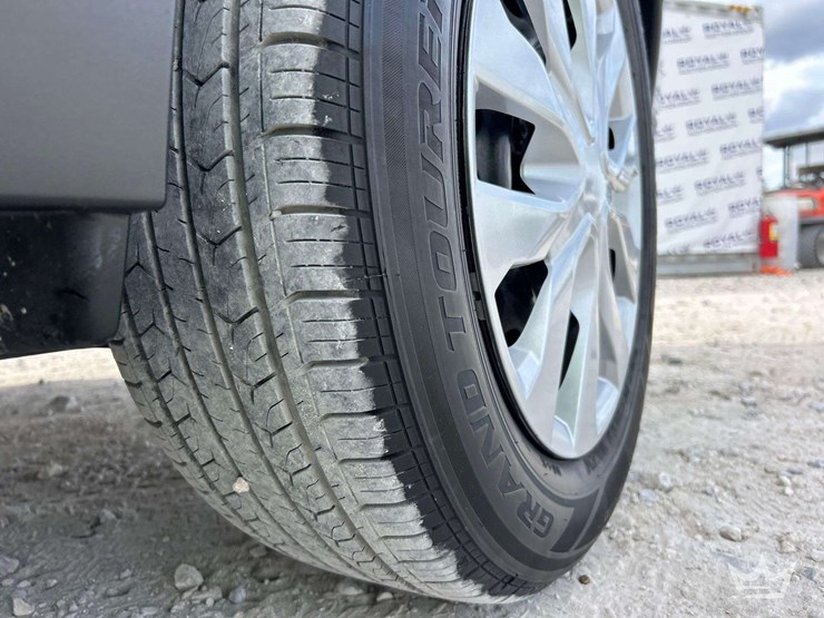 2017-nissan-rogue-image-26