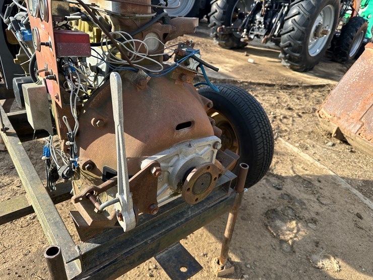 #38438-•-ford-6-cyl-power-unit-image-12