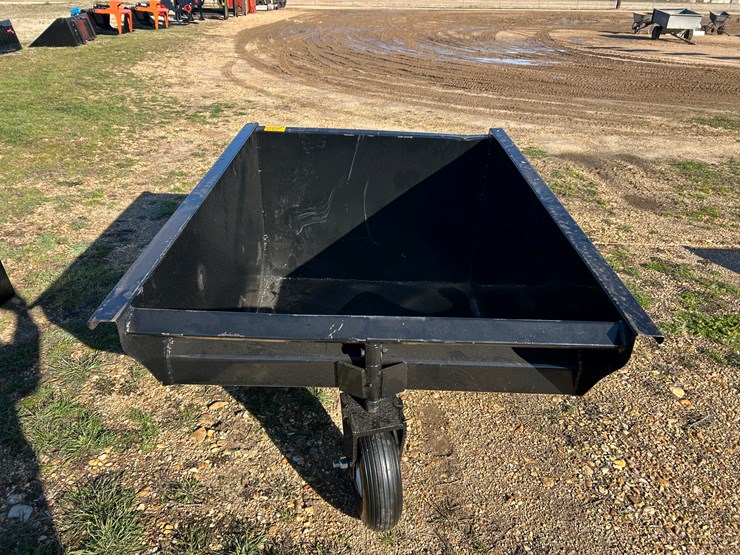 #37676-•-mini-skid-steer-wheelbarrow-attachment-image-5