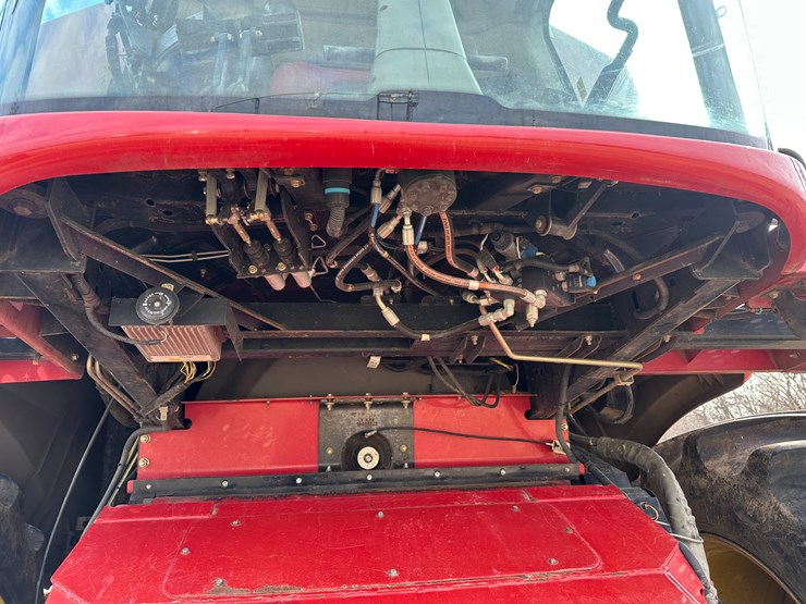 #38416-•-2016-case-axial-flow-8240-prwd-combine-yfg230343-image-48