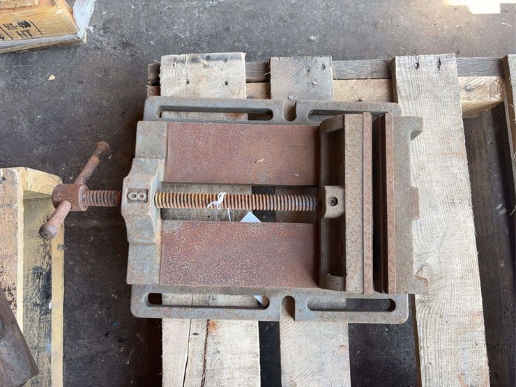 milling-vise-(#8)-image-6