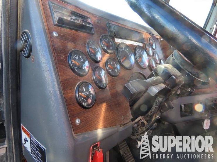 2012-western-star-4900-image-7