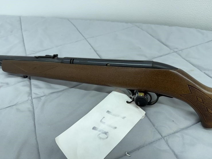 savage-westpoint-487t-.22-lr-rifle-image-4