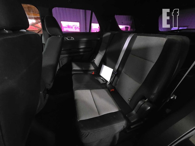 2014-ford-explorer-image-14