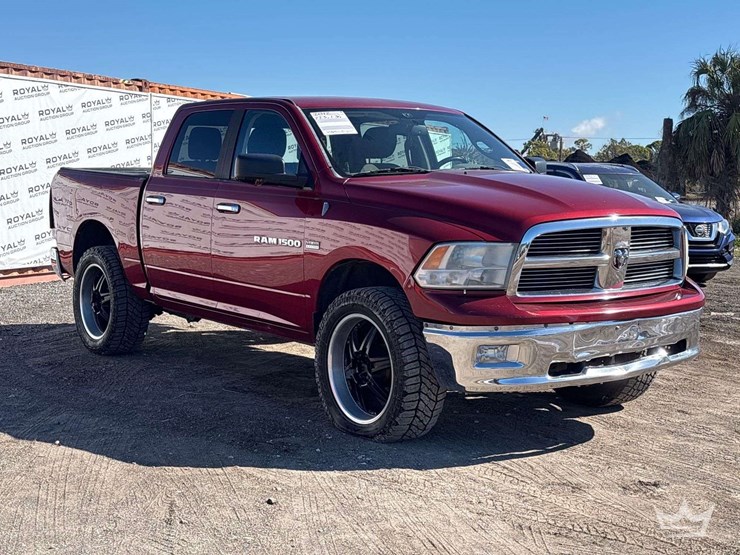 2012-dodge-1500-image-2