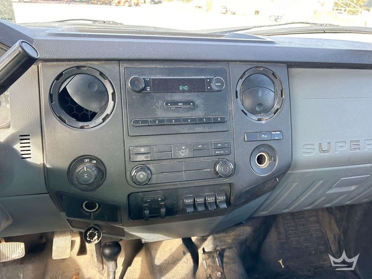 2015-ford-f350-image-18