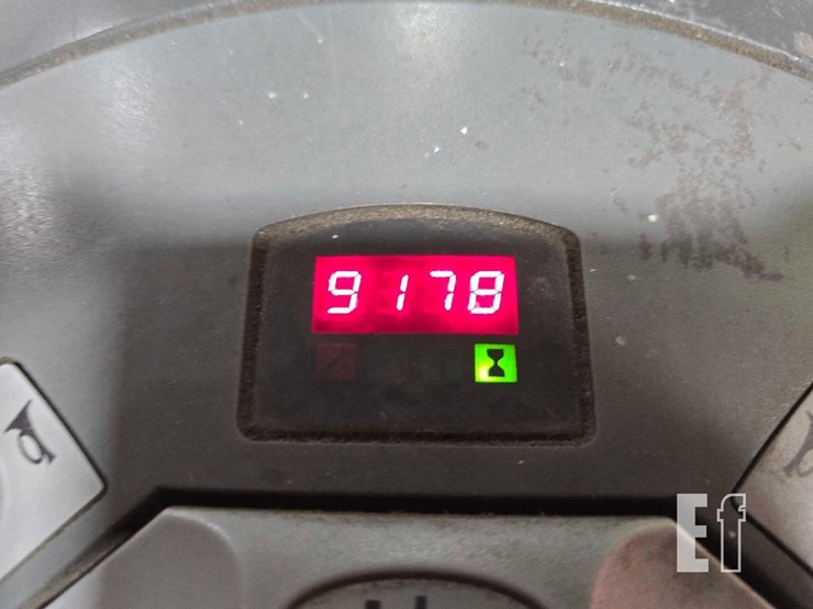 raymond-8400-image-12