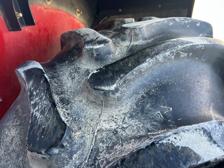 2014-versatile-400-image-53