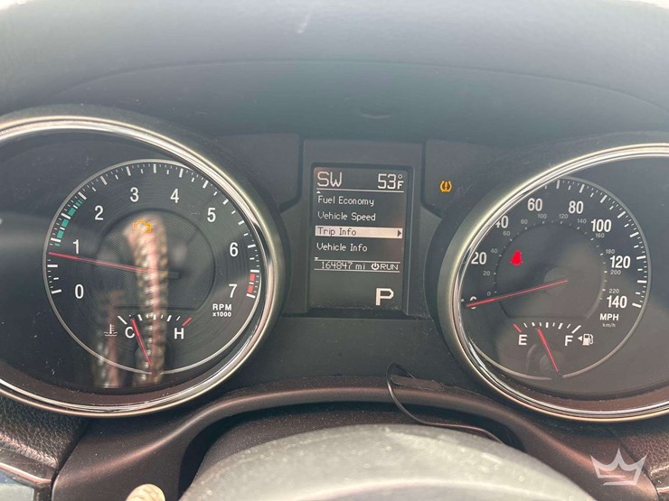 2011-jeep-grand-cherokee-image-5