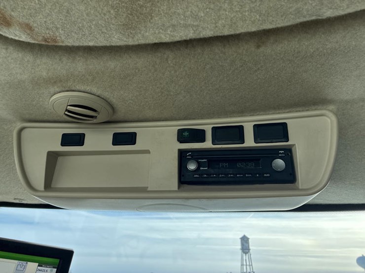 2018-john-deere-r4038-image-94