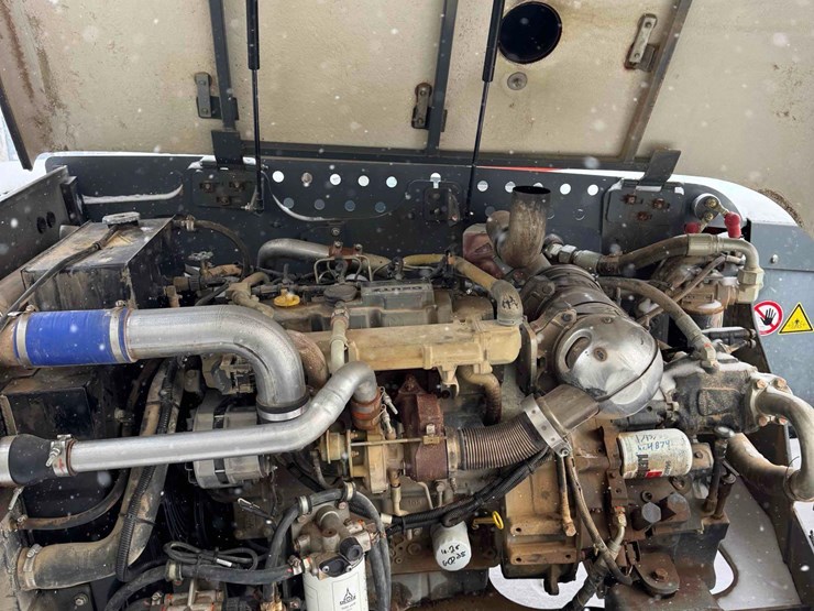 2017-skyjack-telehandler-image-5