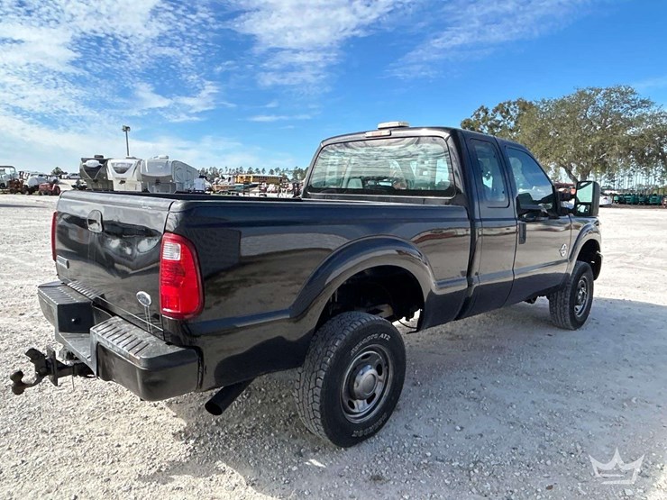 2015-ford-f350-image-3