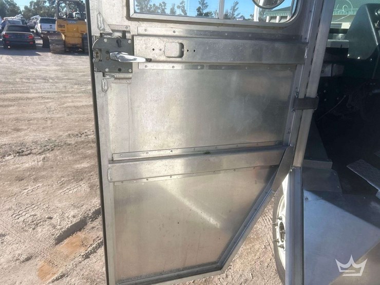 1999-chevrolet-step-van-food-truck-image-14