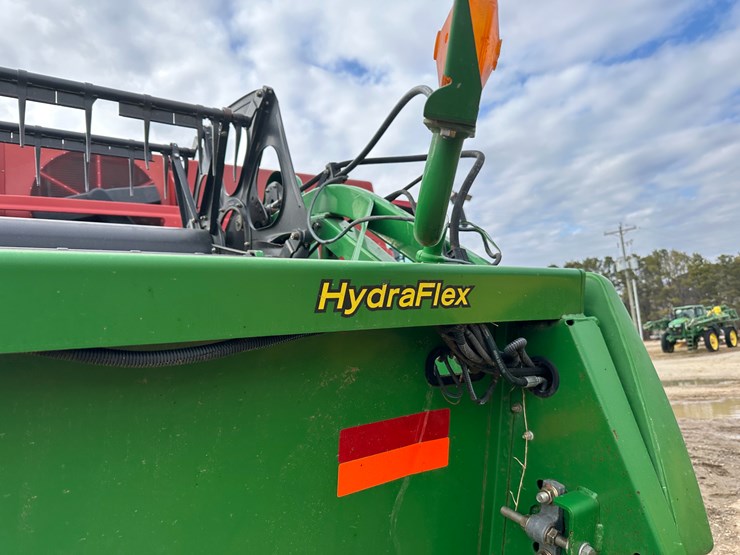 2013-john-deere-635f-image-7