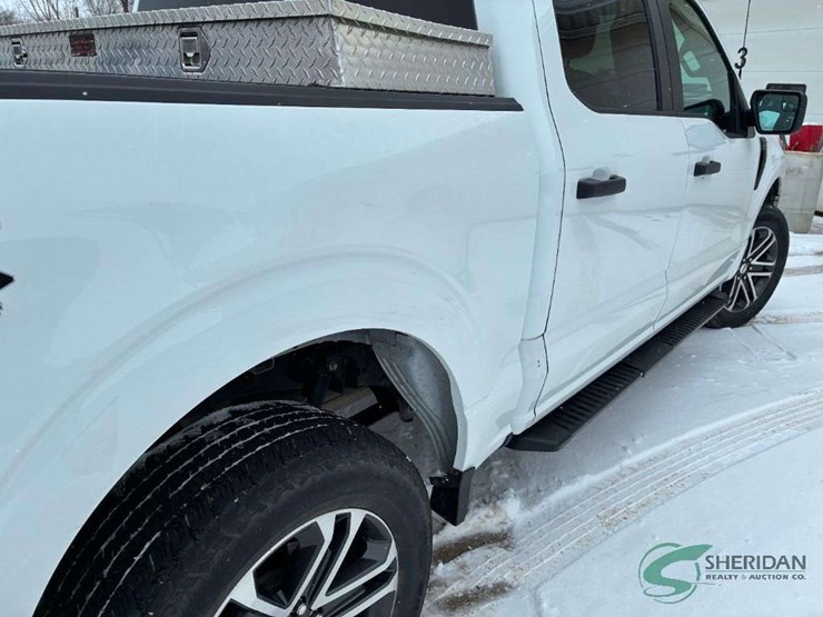 2023-ford-f150-image-17