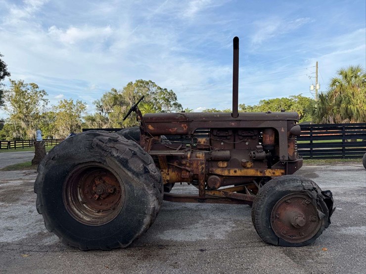 minneapolis-moline-u-image-1