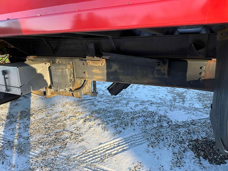 1984-freightliner-fl70-image-27