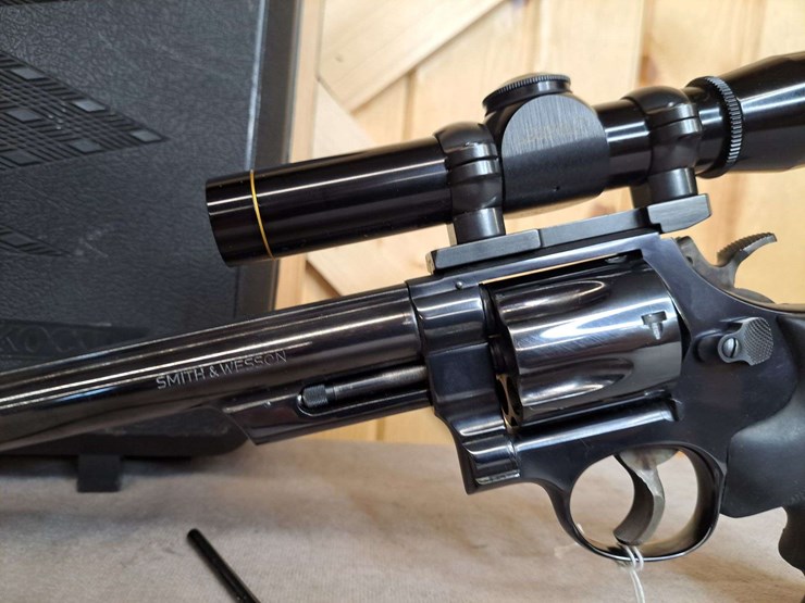 smith-&-wesson-model-29-2-.44-magnum-da-revolver-image-6