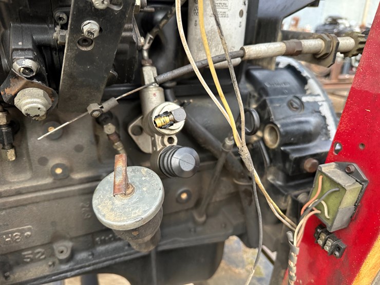 #38428-•-case-4391-4cyl-power-unit-image-22