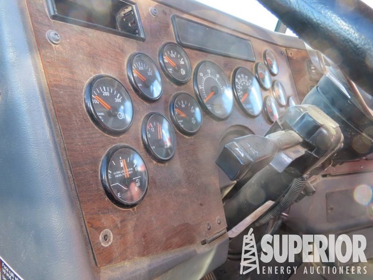 2012-western-star-4900-image-7